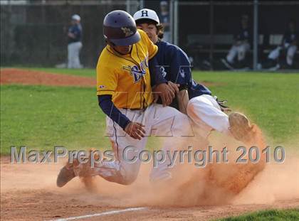 Thumbnail 3 in Huntington @ Islip photogallery.