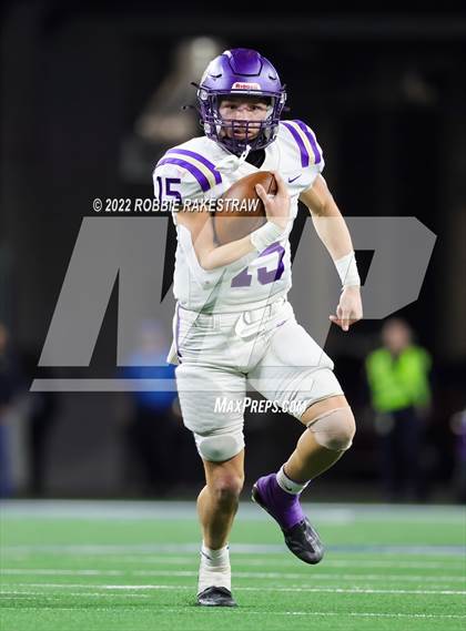 Thumbnail 2 in Mart vs. Albany (UIL 2A Division II Final) photogallery.