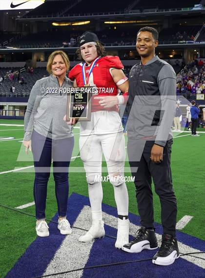 Thumbnail 1 in Mart vs. Albany (UIL 2A Division II Final) photogallery.