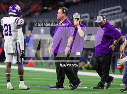 Thumbnail 2 in Mart vs. Albany (UIL 2A Division II Final) photogallery.