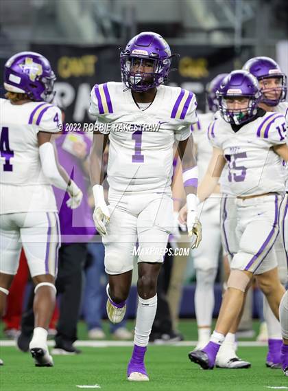 Thumbnail 1 in Mart vs. Albany (UIL 2A Division II Final) photogallery.