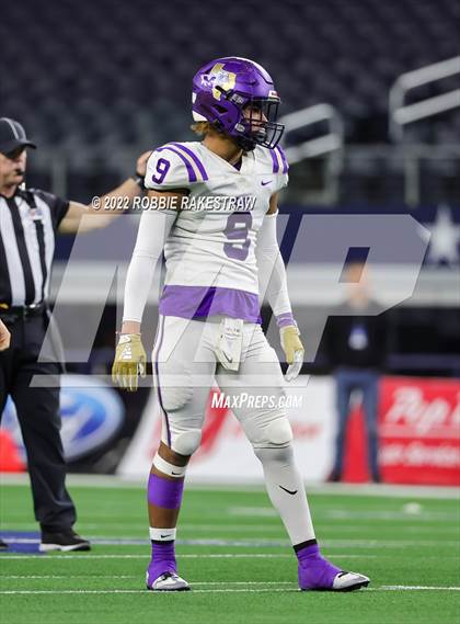Thumbnail 2 in Mart vs. Albany (UIL 2A Division II Final) photogallery.