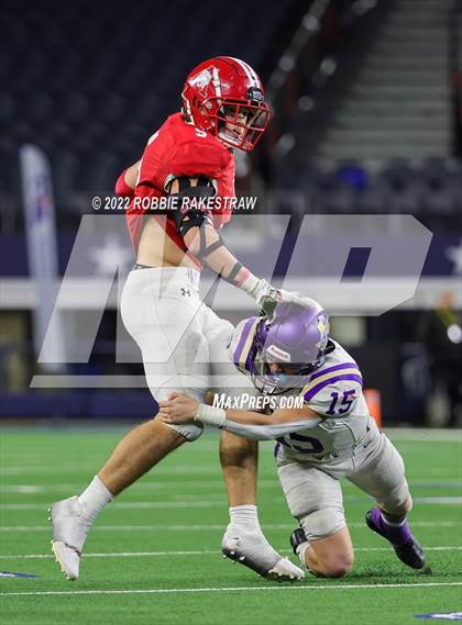 Thumbnail 1 in Mart vs. Albany (UIL 2A Division II Final) photogallery.