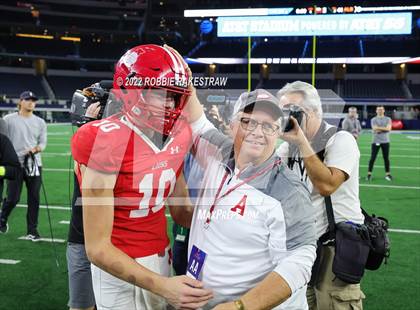 Thumbnail 3 in Mart vs. Albany (UIL 2A Division II Final) photogallery.