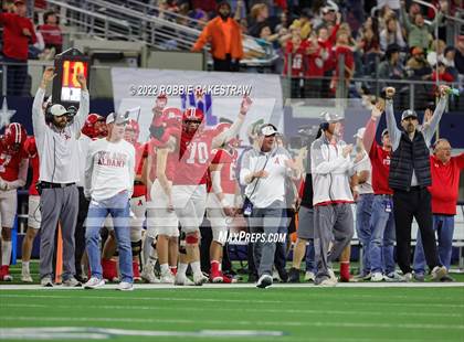 Thumbnail 2 in Mart vs. Albany (UIL 2A Division II Final) photogallery.