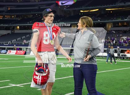 Thumbnail 2 in Mart vs. Albany (UIL 2A Division II Final) photogallery.