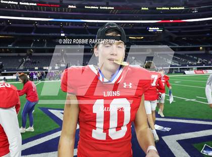Thumbnail 1 in Mart vs. Albany (UIL 2A Division II Final) photogallery.
