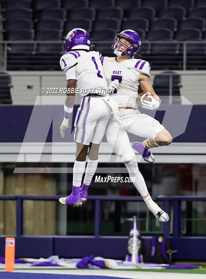 Thumbnail 3 in Mart vs. Albany (UIL 2A Division II Final) photogallery.