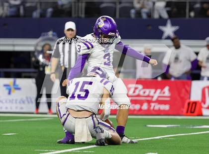 Thumbnail 1 in Mart vs. Albany (UIL 2A Division II Final) photogallery.
