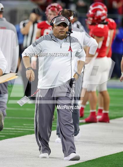 Thumbnail 1 in Mart vs. Albany (UIL 2A Division II Final) photogallery.