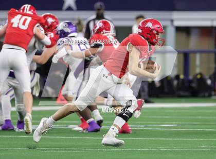 Thumbnail 1 in Mart vs. Albany (UIL 2A Division II Final) photogallery.