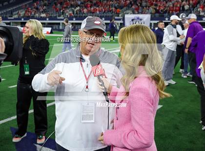 Thumbnail 1 in Mart vs. Albany (UIL 2A Division II Final) photogallery.