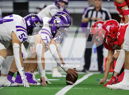 Thumbnail 3 in Mart vs. Albany (UIL 2A Division II Final) photogallery.