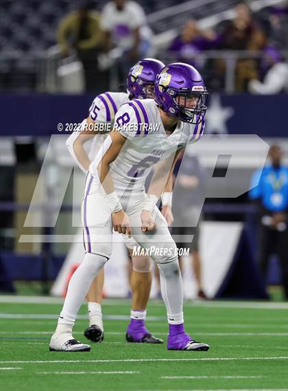 Thumbnail 2 in Mart vs. Albany (UIL 2A Division II Final) photogallery.