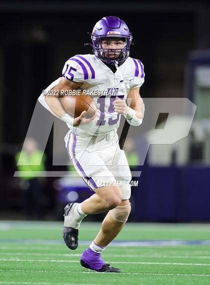 Thumbnail 3 in Mart vs. Albany (UIL 2A Division II Final) photogallery.