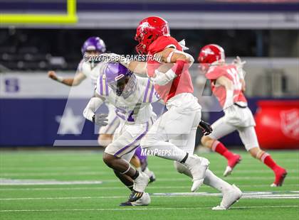 Thumbnail 3 in Mart vs. Albany (UIL 2A Division II Final) photogallery.