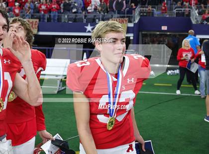 Thumbnail 1 in Mart vs. Albany (UIL 2A Division II Final) photogallery.