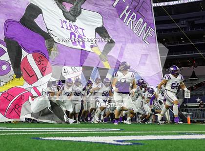 Thumbnail 1 in Mart vs. Albany (UIL 2A Division II Final) photogallery.