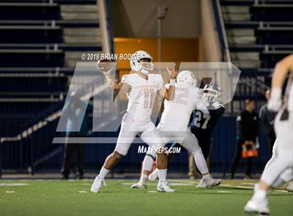 Thumbnail 3 in Eastside Catholic vs. Marietta (GEICO State Champions Bowl Series) photogallery.