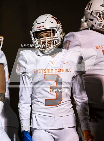 Thumbnail 3 in Eastside Catholic vs. Marietta (GEICO State Champions Bowl Series) photogallery.