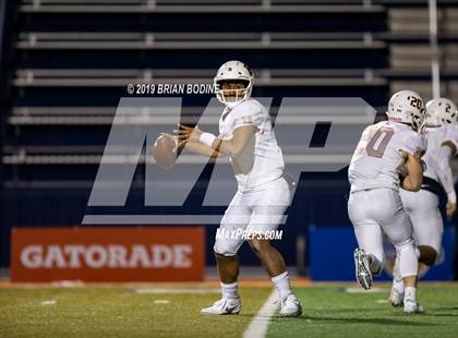 Thumbnail 2 in Eastside Catholic vs. Marietta (GEICO State Champions Bowl Series) photogallery.