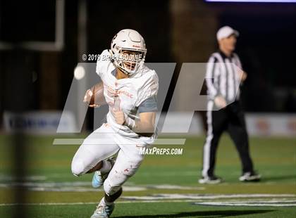 Thumbnail 3 in Eastside Catholic vs. Marietta (GEICO State Champions Bowl Series) photogallery.