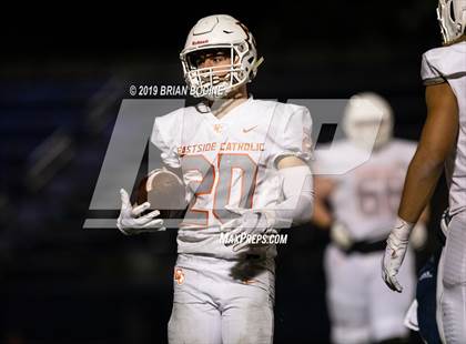 Thumbnail 1 in Eastside Catholic vs. Marietta (GEICO State Champions Bowl Series) photogallery.
