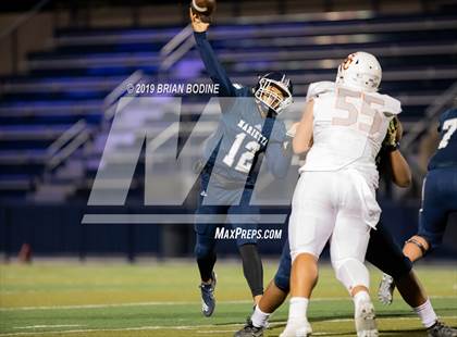 Thumbnail 2 in Eastside Catholic vs. Marietta (GEICO State Champions Bowl Series) photogallery.