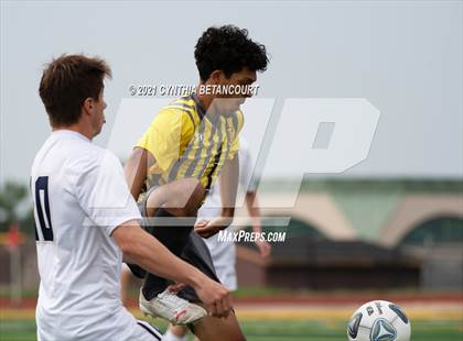 Thumbnail 2 in Thomas Jefferson vs Mullen photogallery.