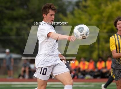 Thumbnail 1 in Thomas Jefferson vs Mullen photogallery.