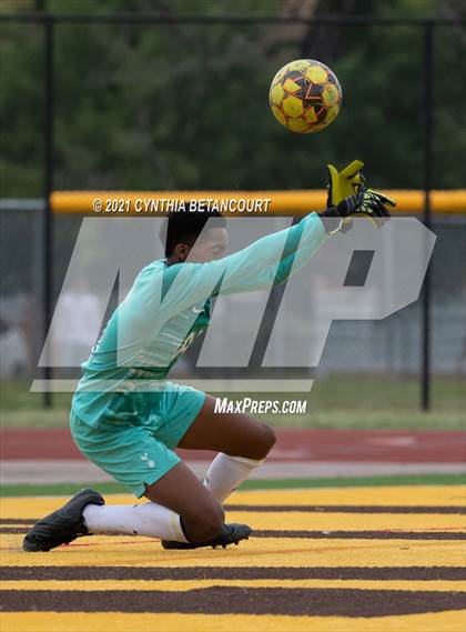 Thumbnail 3 in Thomas Jefferson vs Mullen photogallery.