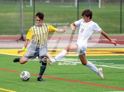 Thumbnail 2 in Thomas Jefferson vs Mullen photogallery.