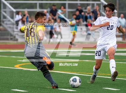 Thumbnail 1 in Thomas Jefferson vs Mullen photogallery.
