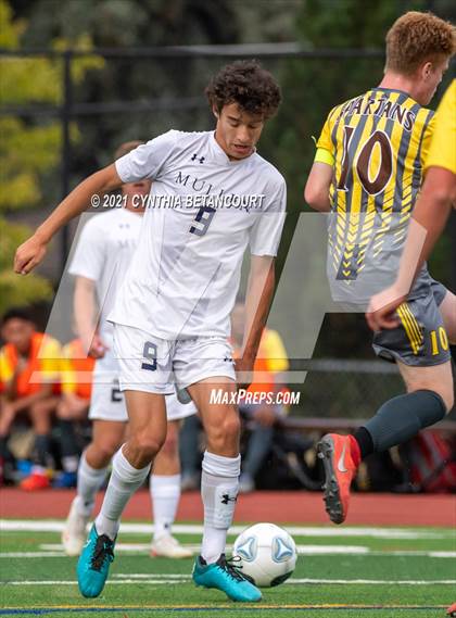 Thumbnail 3 in Thomas Jefferson vs Mullen photogallery.