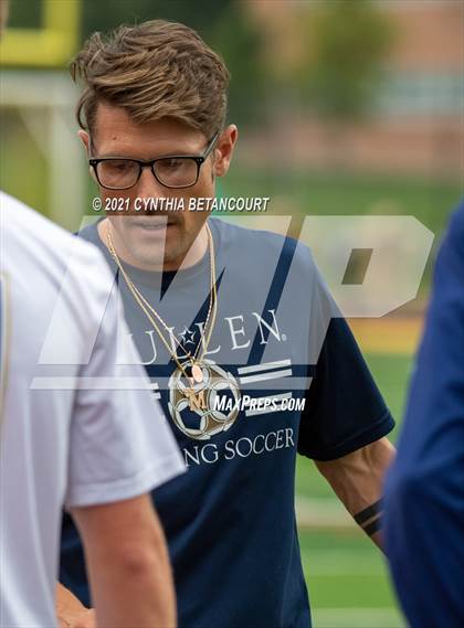 Thumbnail 2 in Thomas Jefferson vs Mullen photogallery.