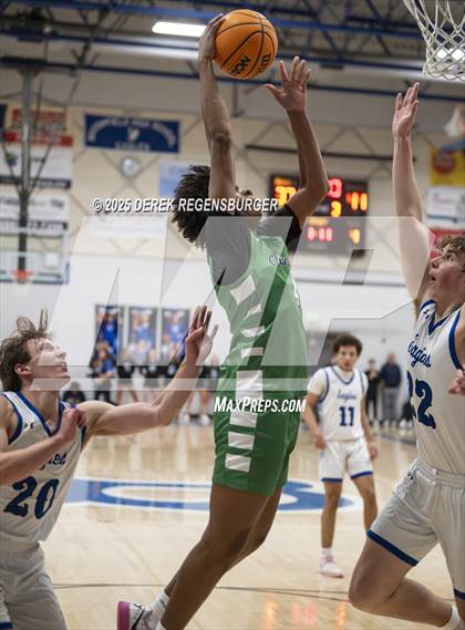 Thumbnail 2 in Overland vs Broomfield (CHSAA 6A Playoffs Round 1) photogallery.