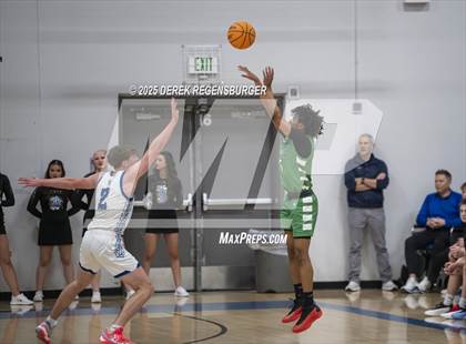 Thumbnail 2 in Overland vs Broomfield (CHSAA 6A Playoffs Round 1) photogallery.