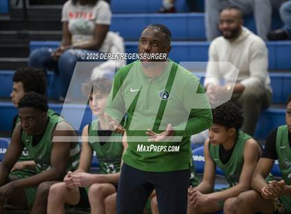 Thumbnail 1 in Overland vs Broomfield (CHSAA 6A Playoffs Round 1) photogallery.