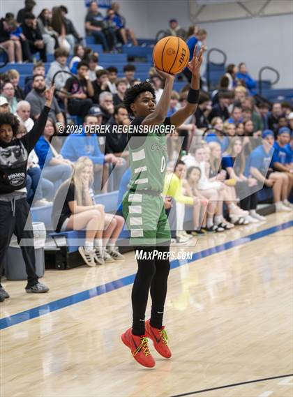 Thumbnail 2 in Overland vs Broomfield (CHSAA 6A Playoffs Round 1) photogallery.