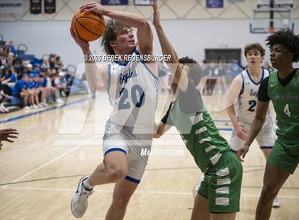 Thumbnail 1 in Overland vs Broomfield (CHSAA 6A Playoffs Round 1) photogallery.