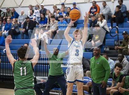 Thumbnail 3 in Overland vs Broomfield (CHSAA 6A Playoffs Round 1) photogallery.