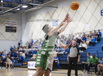 Thumbnail 3 in Overland vs Broomfield (CHSAA 6A Playoffs Round 1) photogallery.
