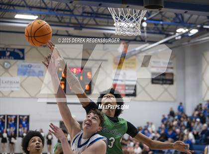 Thumbnail 3 in Overland vs Broomfield (CHSAA 6A Playoffs Round 1) photogallery.
