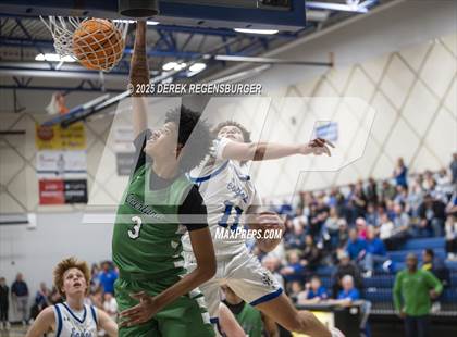 Thumbnail 3 in Overland vs Broomfield (CHSAA 6A Playoffs Round 1) photogallery.