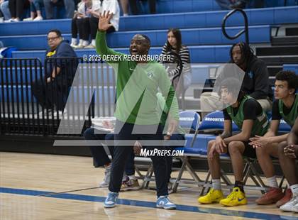 Thumbnail 2 in Overland vs Broomfield (CHSAA 6A Playoffs Round 1) photogallery.