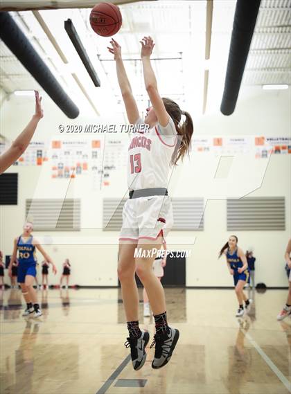 Thumbnail 1 in Lind-Ritzville/Sprague/Washtucna/Kahlotus vs. Colfax photogallery.