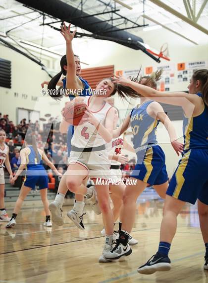 Thumbnail 3 in Lind-Ritzville/Sprague/Washtucna/Kahlotus vs. Colfax photogallery.