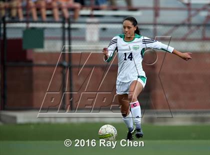 Thumbnail 2 in Broomfield vs. ThunderRidge (CHSAA 5A Quarterfinal) photogallery.