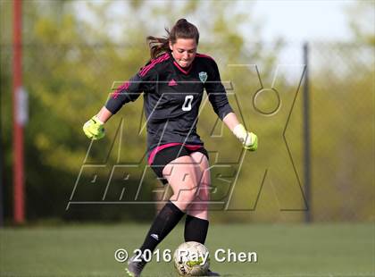 Thumbnail 3 in Broomfield vs. ThunderRidge (CHSAA 5A Quarterfinal) photogallery.