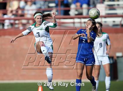 Thumbnail 3 in Broomfield vs. ThunderRidge (CHSAA 5A Quarterfinal) photogallery.